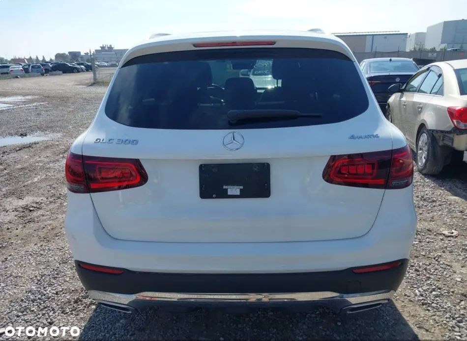 Mercedes-Benz GLC 300 4-Matic - 6
