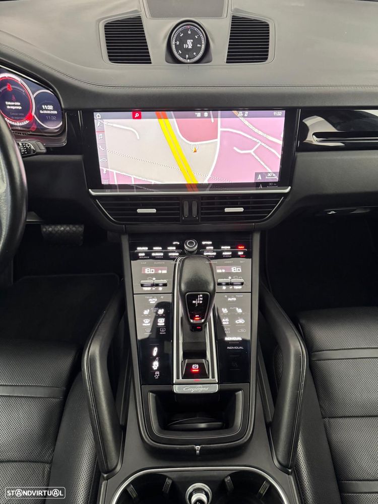 Porsche Cayenne E-Hybrid - 23