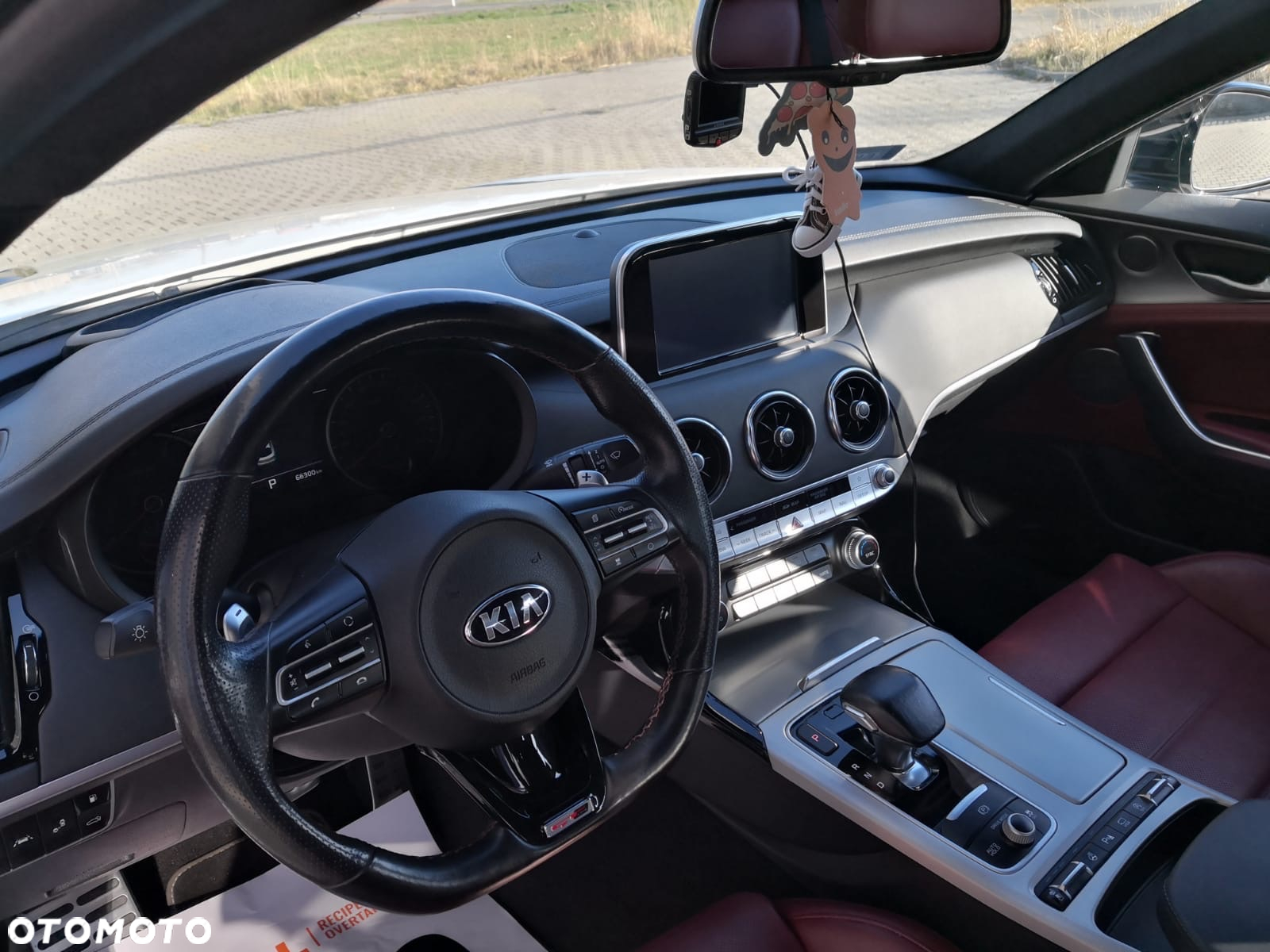 Kia Stinger 2.0 T-GDI GT Line - 4