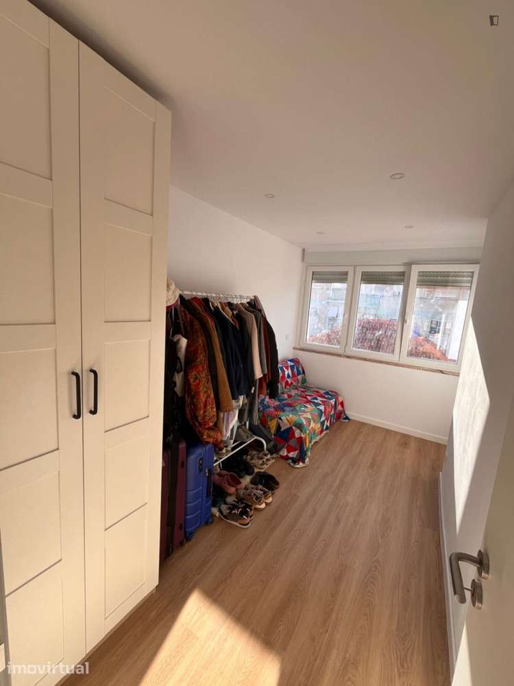 Apartamento com 2 quartos - localizado em Amadora Lisbon - Grande imagem: 2/13