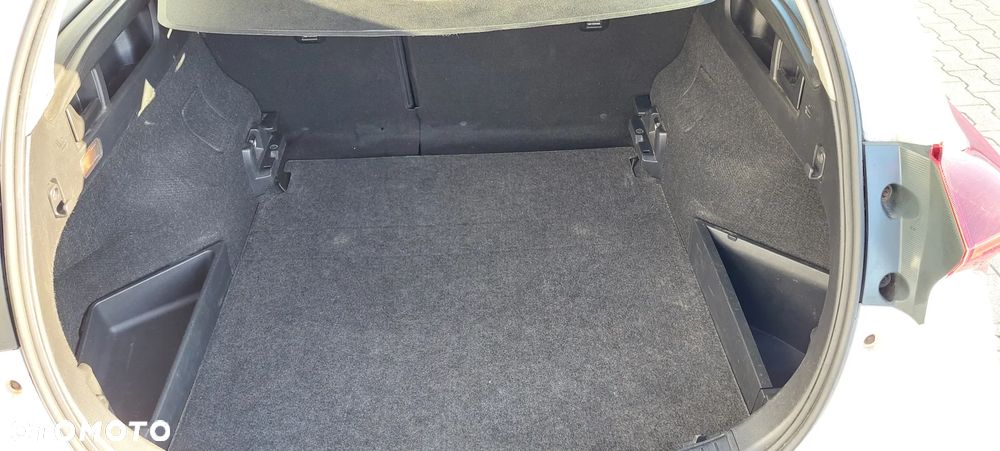 Toyota Auris 1.4 D-4D Comfort - 14