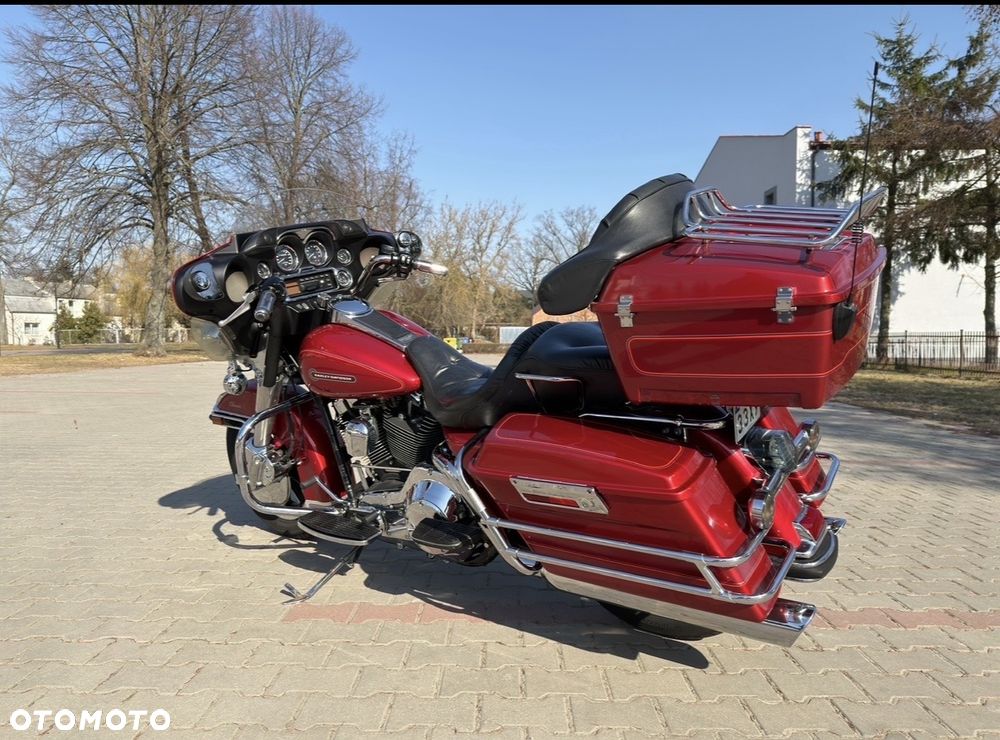 Harley-Davidson FLHTCU Ultra - 12