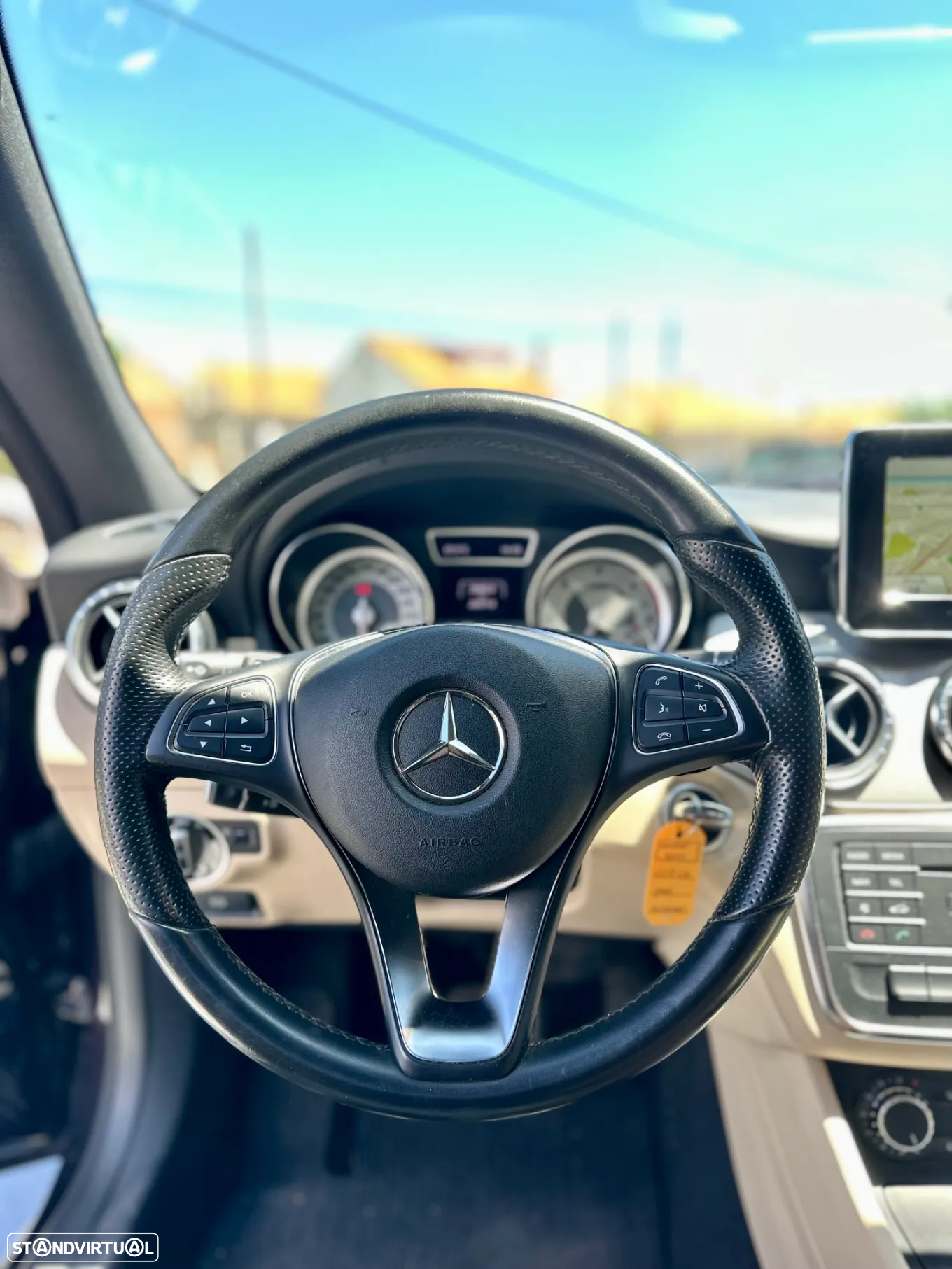 Mercedes-Benz CLA 200 - 17