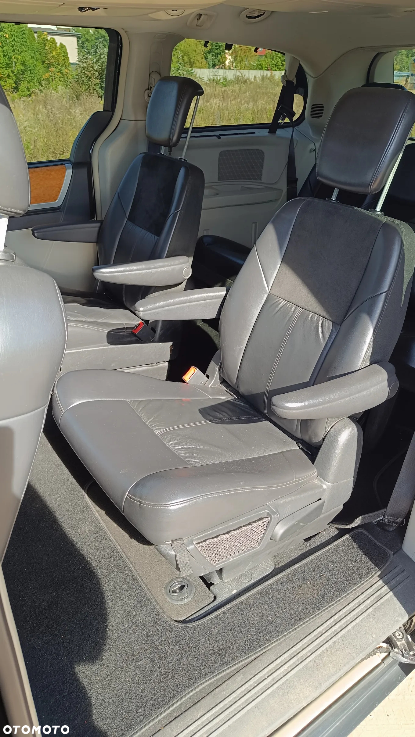 Chrysler Grand Voyager 2.8 CRD Limited - 20