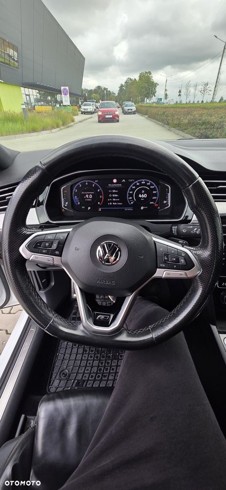 Volkswagen Passat - 13