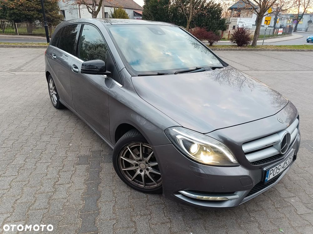 Mercedes-Benz Klasa B 220 4-Matic - 3