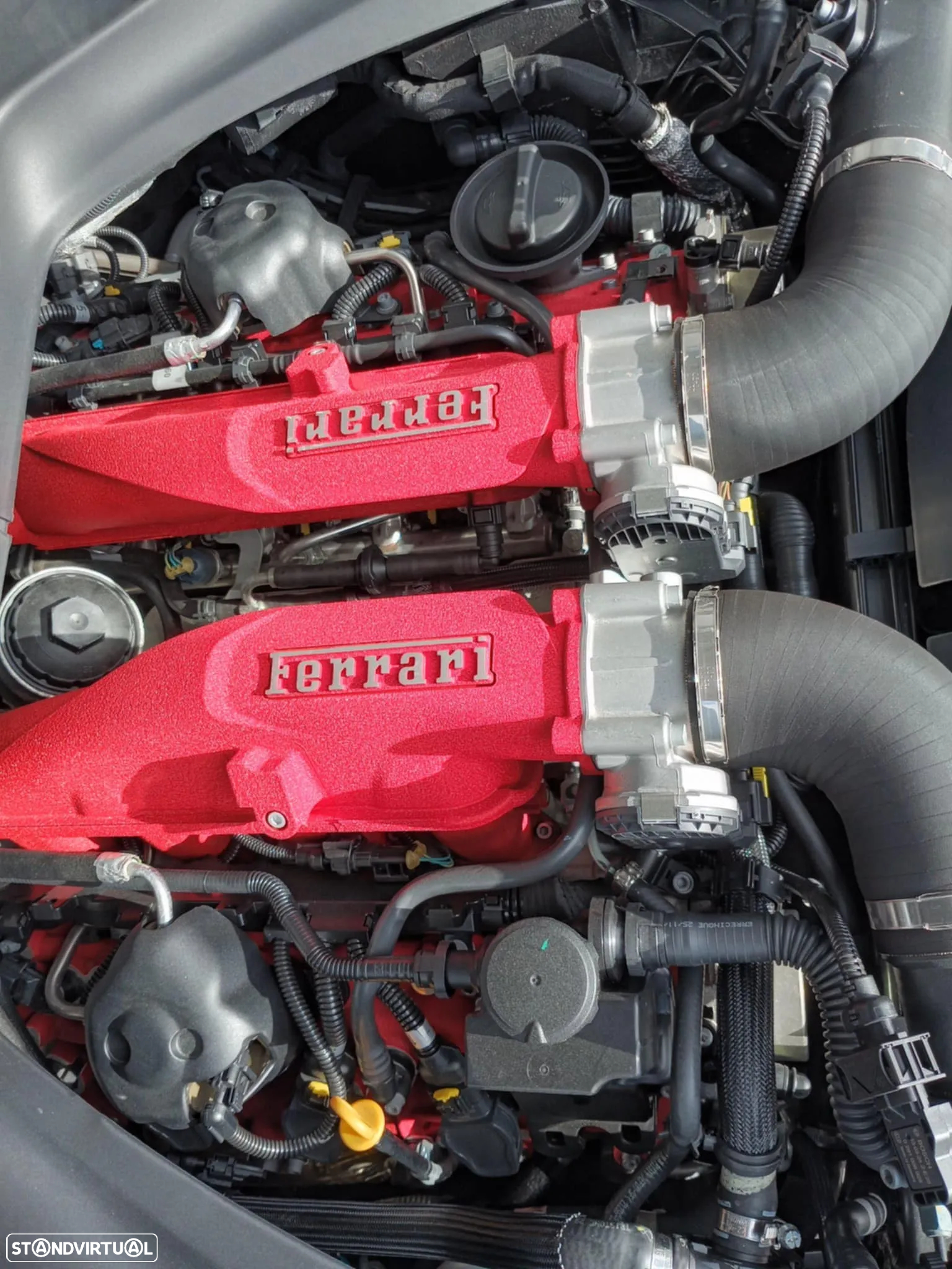 Ferrari California T - 11