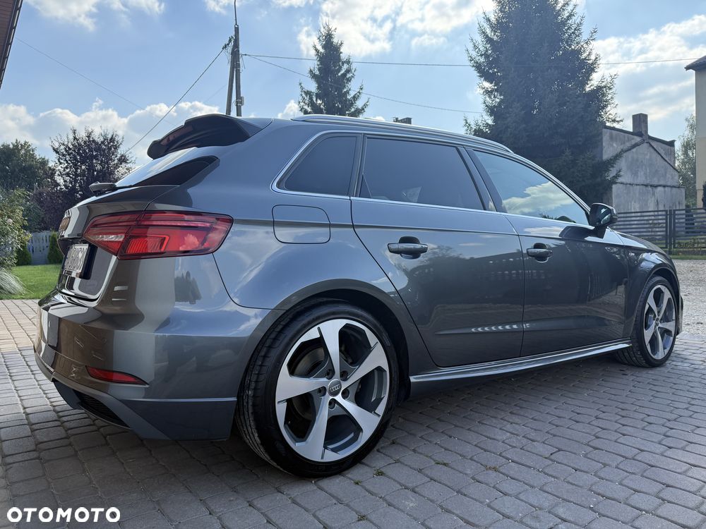 Audi A3 1.4 TFSI cylinder on demand ultra S line Sportpaket - 9