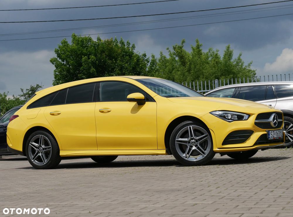 Mercedes-Benz CLA 250 e 8G-DCT AMG Line - 38