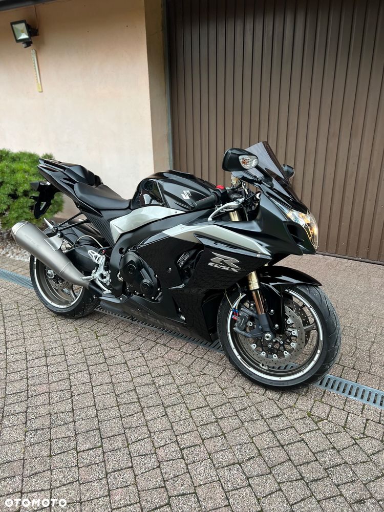 Suzuki GSX-R - 10