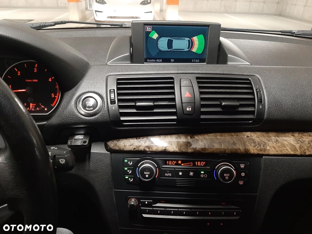 BMW Seria 1 118d DPF - 18