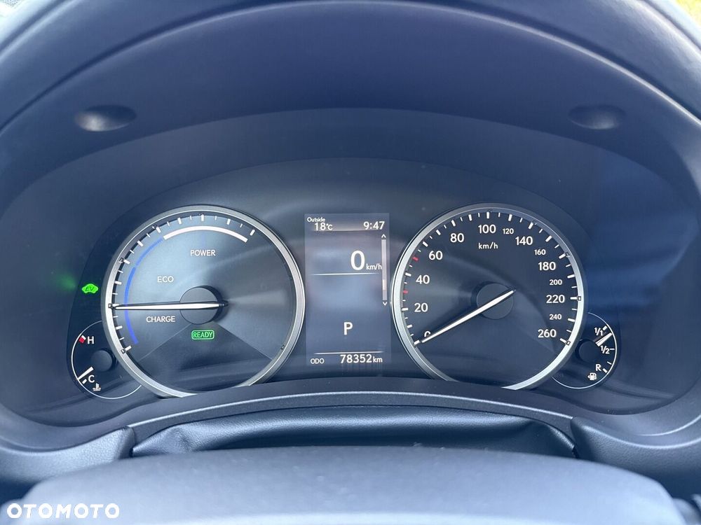 Lexus NX 300h Elegance 2WD - 18