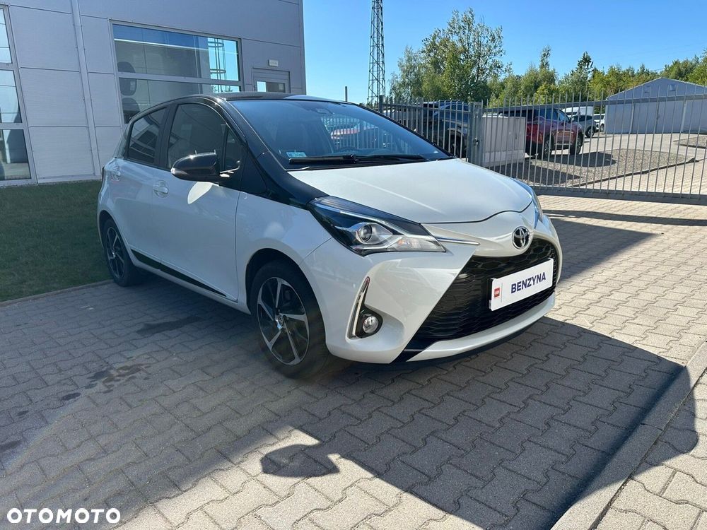 Toyota Yaris 1.5 Selection - 4