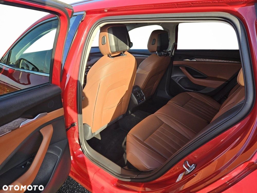 Skoda Superb 1.5 TSI Plug-in Hybrid L&K DSG - 7