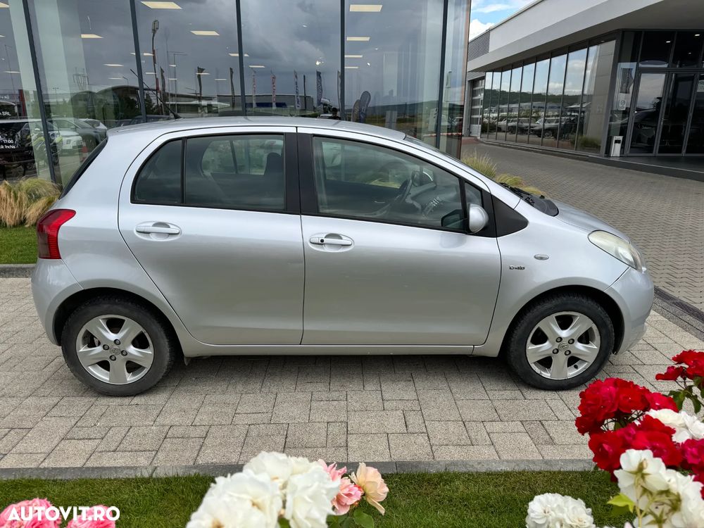 Toyota Yaris 1.4 D-4D Luna - 8
