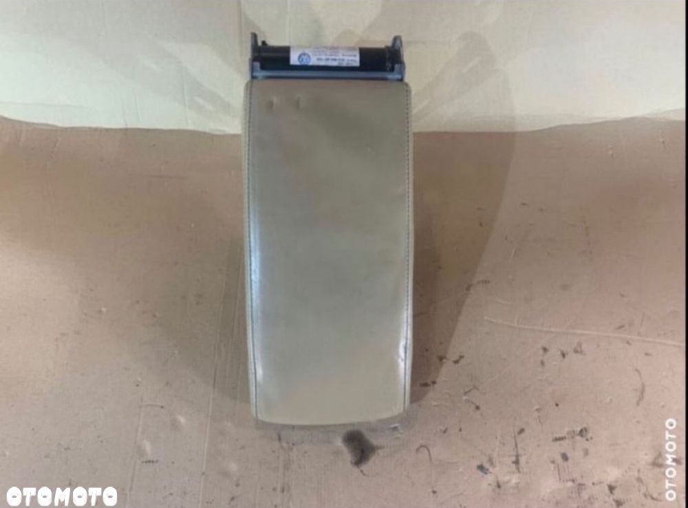 3C0864207 Podłokietnik skóra vw passat b6