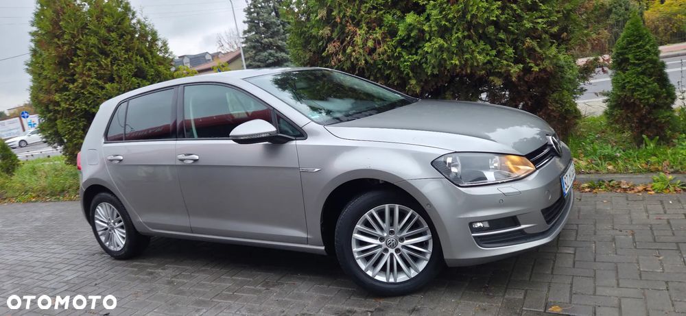 Volkswagen Golf 1.2 TSI BlueMotion Technology Cup - 19