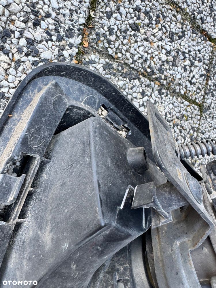 KIA STONIC KRATKA ZDERZAKA PRZOD HALOGEN PRAWY LEWY 86526-H8410 86524H8410 86525-H8410 86523H8410 - 3