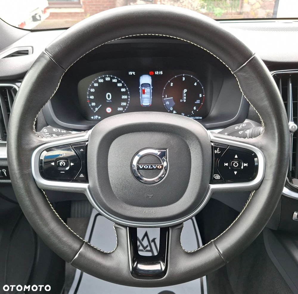 Volvo V60 D3 Geartronic RDesign - 20