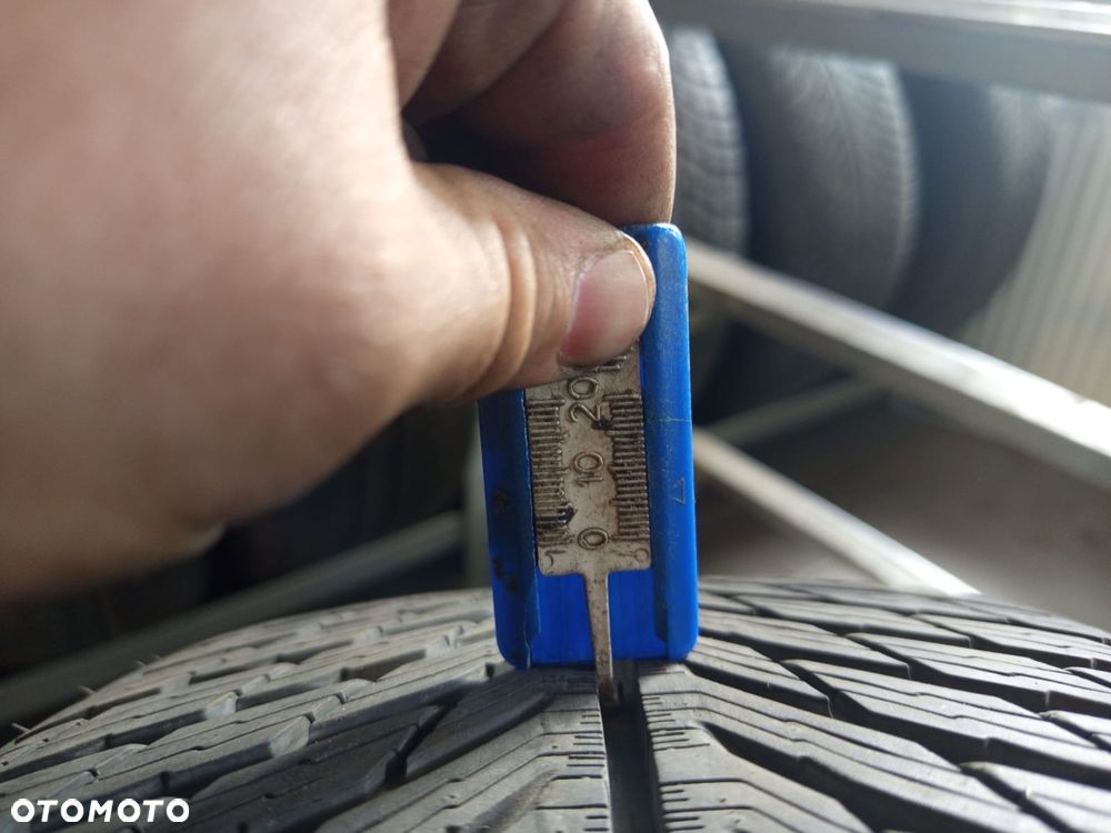 BMW Seria 7 740d xDrive - 13