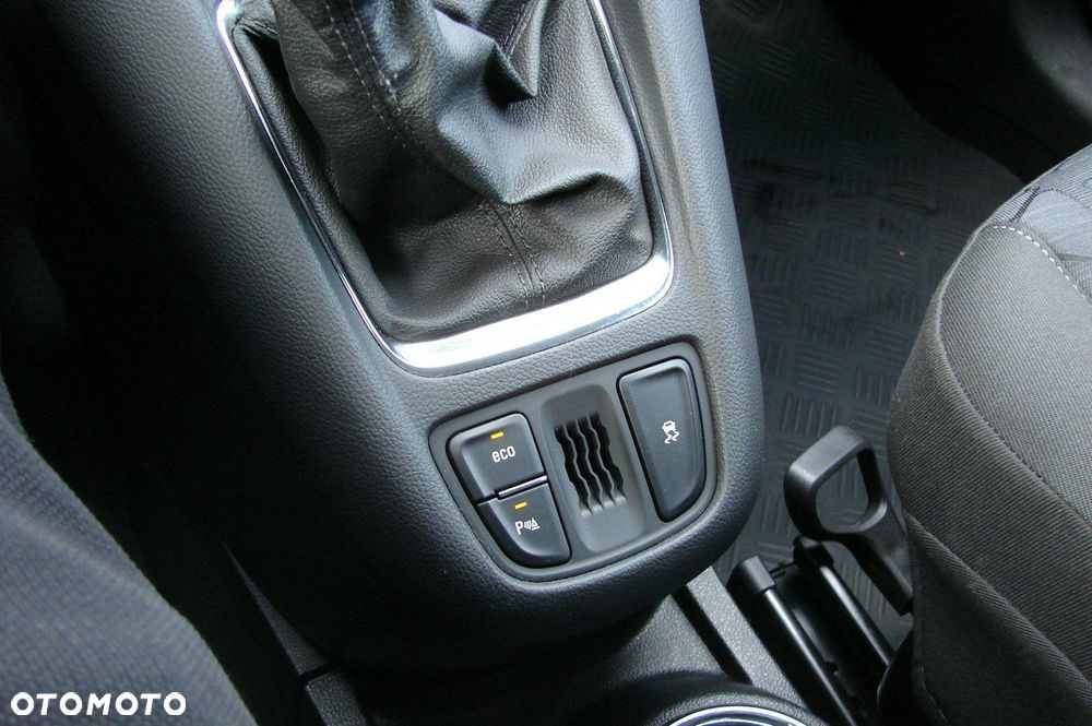 Opel Zafira - 27
