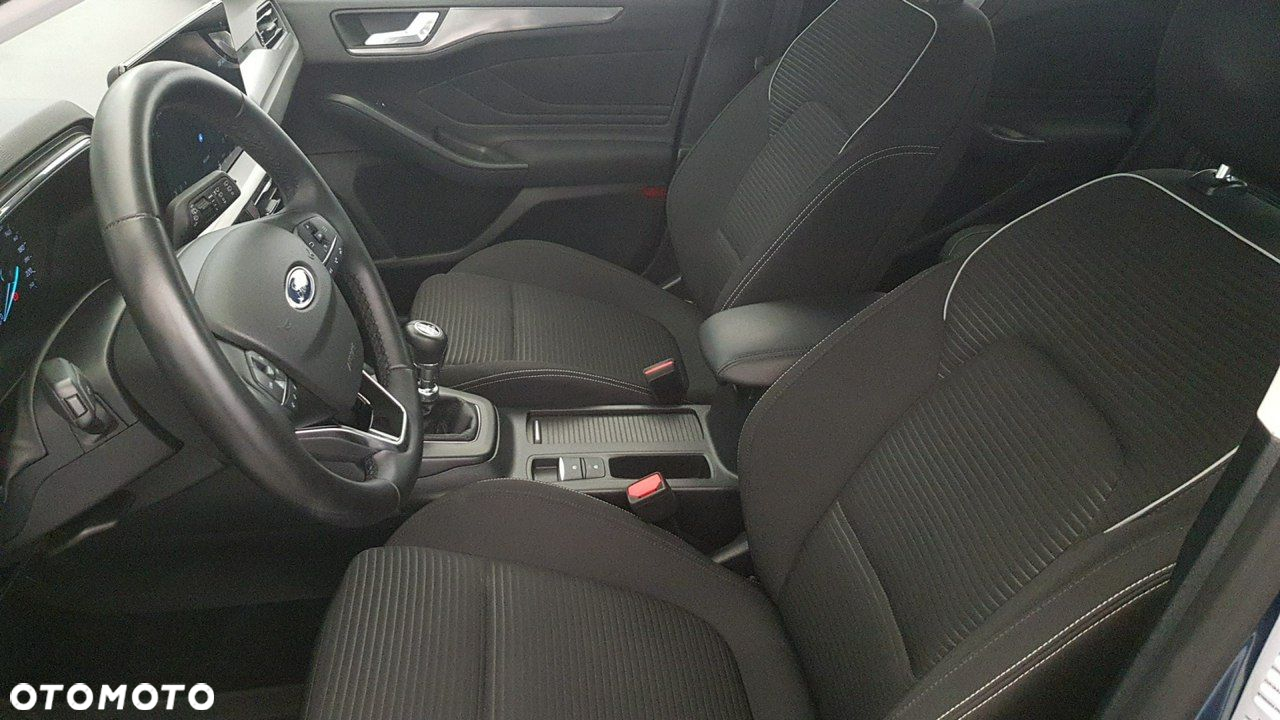 Ford Focus - 20