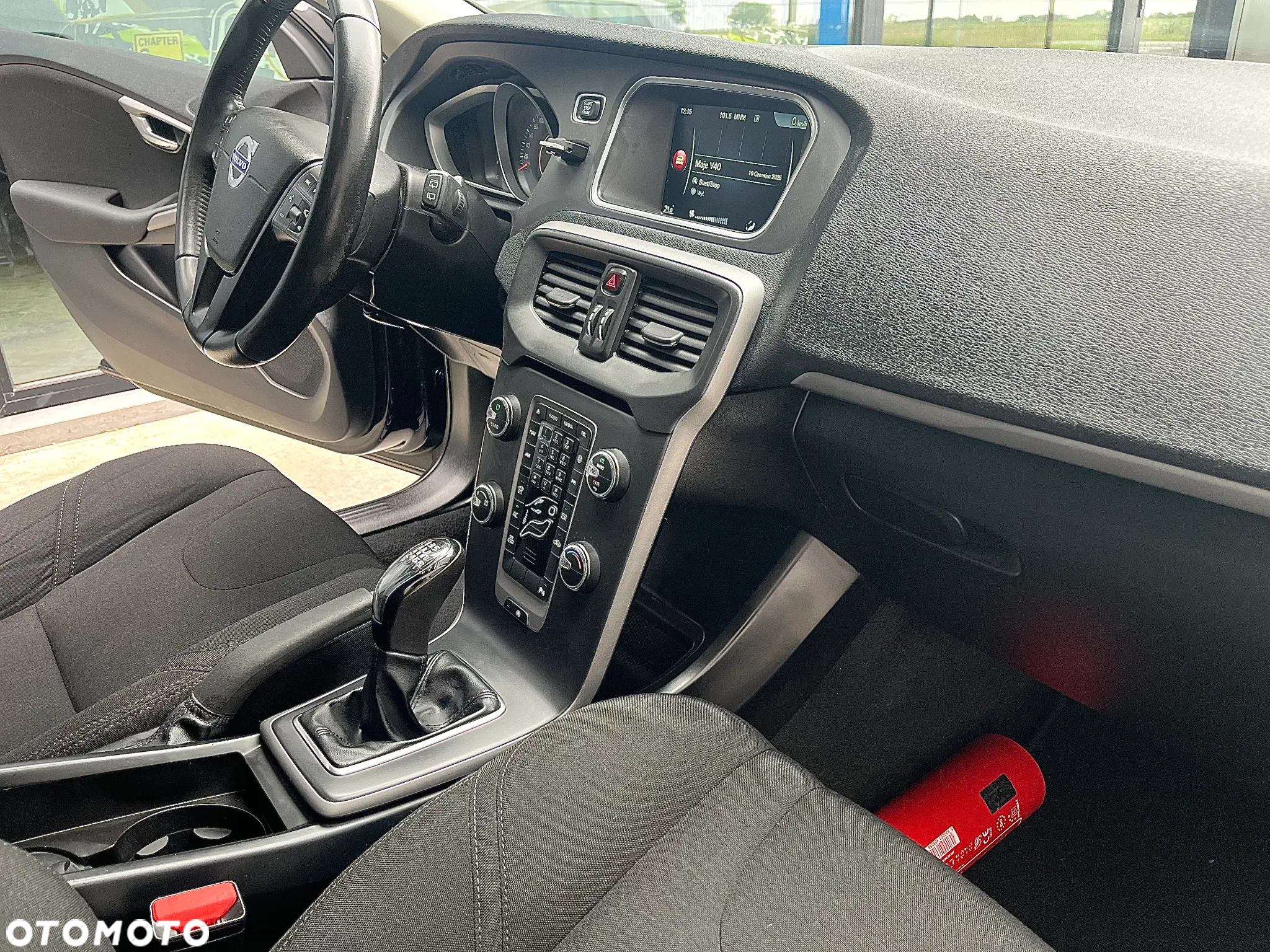 Volvo V40 D2 - 31