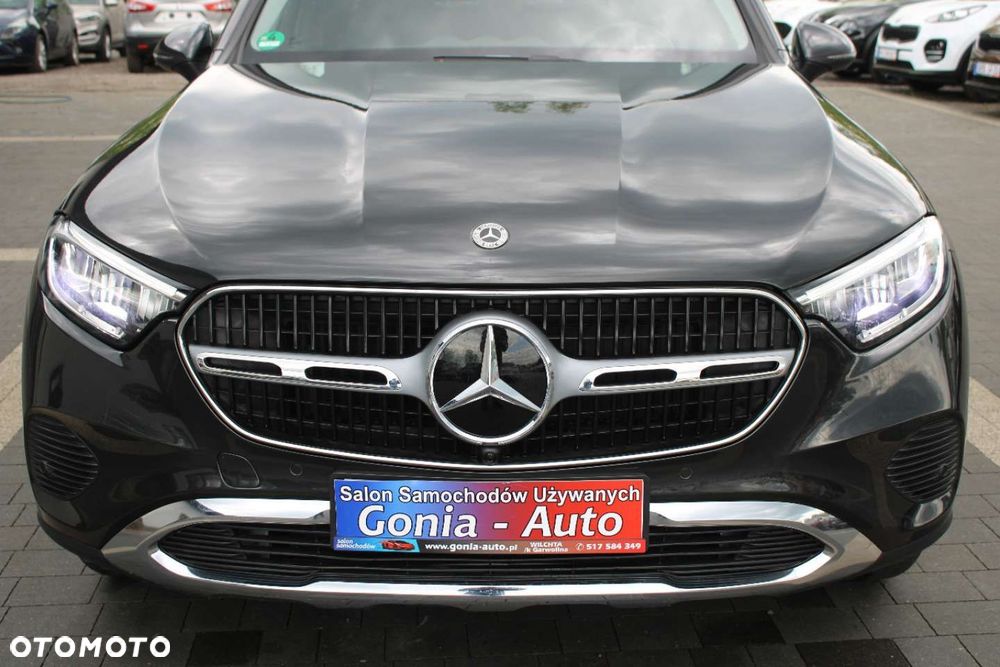 Mercedes-Benz GLC - 13