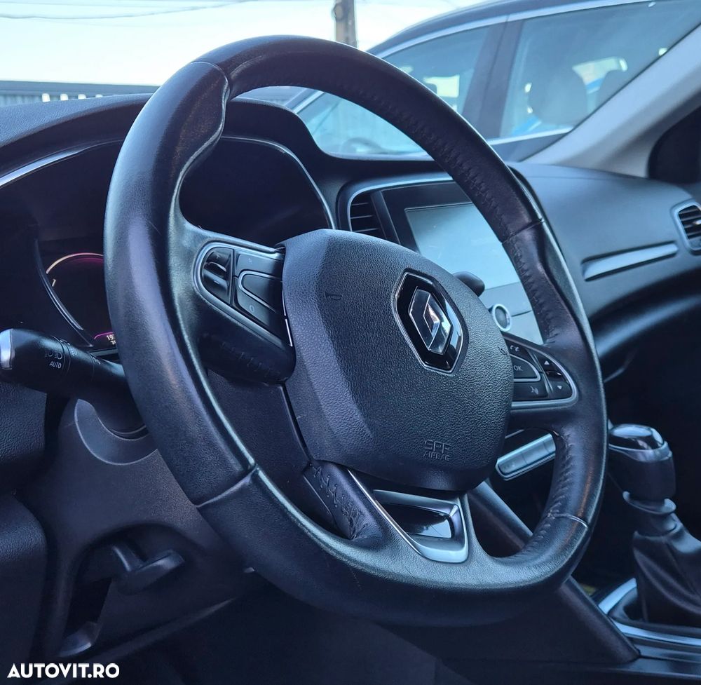 Renault Megane ENERGY dCi 110 LIMITED - 26