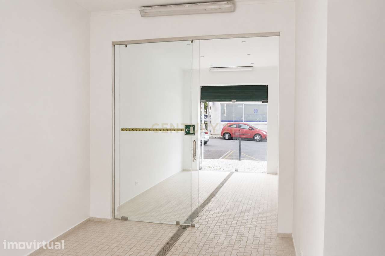 Loja em Benfica, Lisboa - 62m² - Grande imagem: 5/11