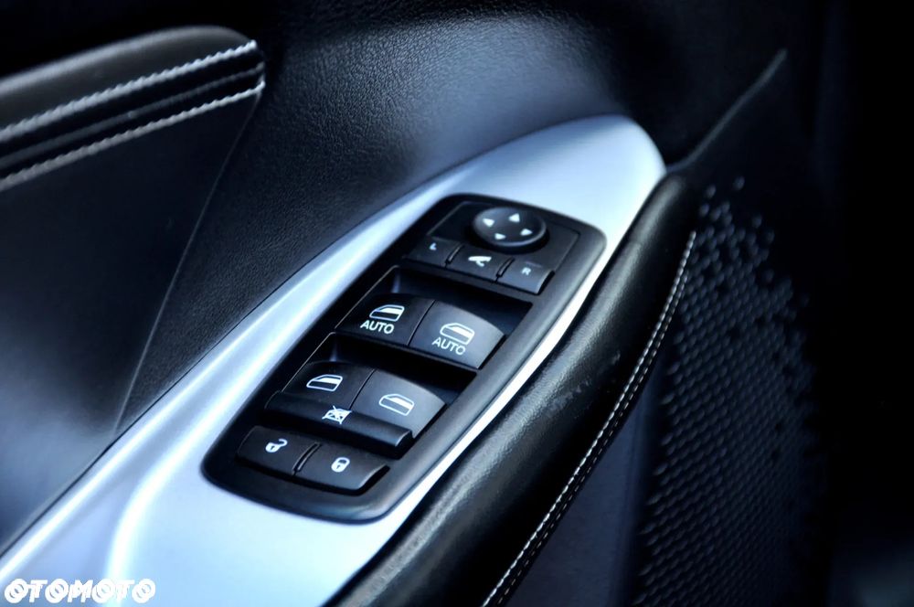 Fiat Freemont 2.0 Multijet Lounge AWD - 34