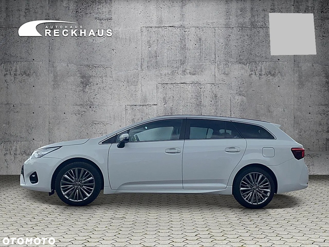 Toyota Avensis 2.0 D-4D Premium - 6