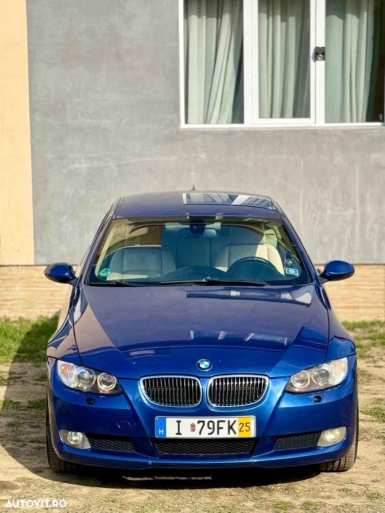 BMW Seria 3 320d Coupe - 1