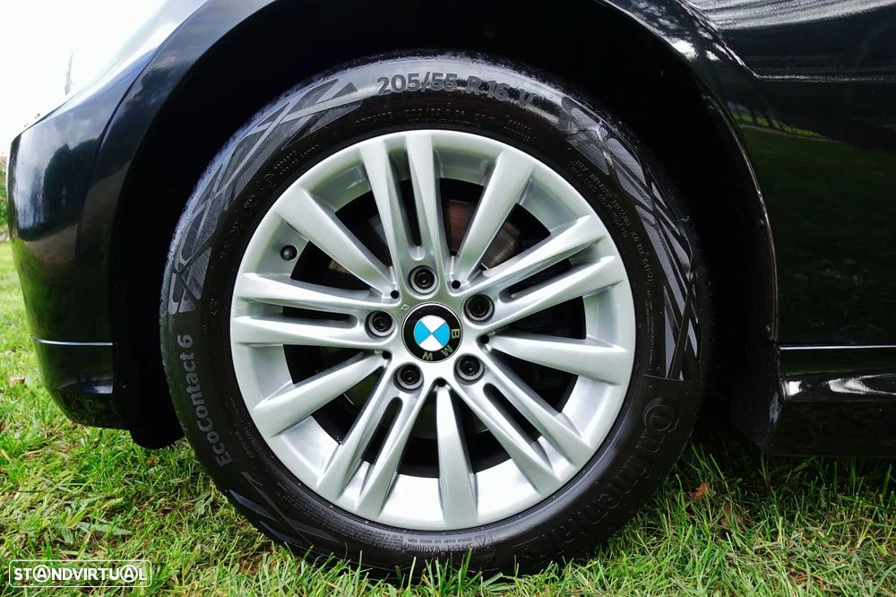 BMW 320 d Sport - 18