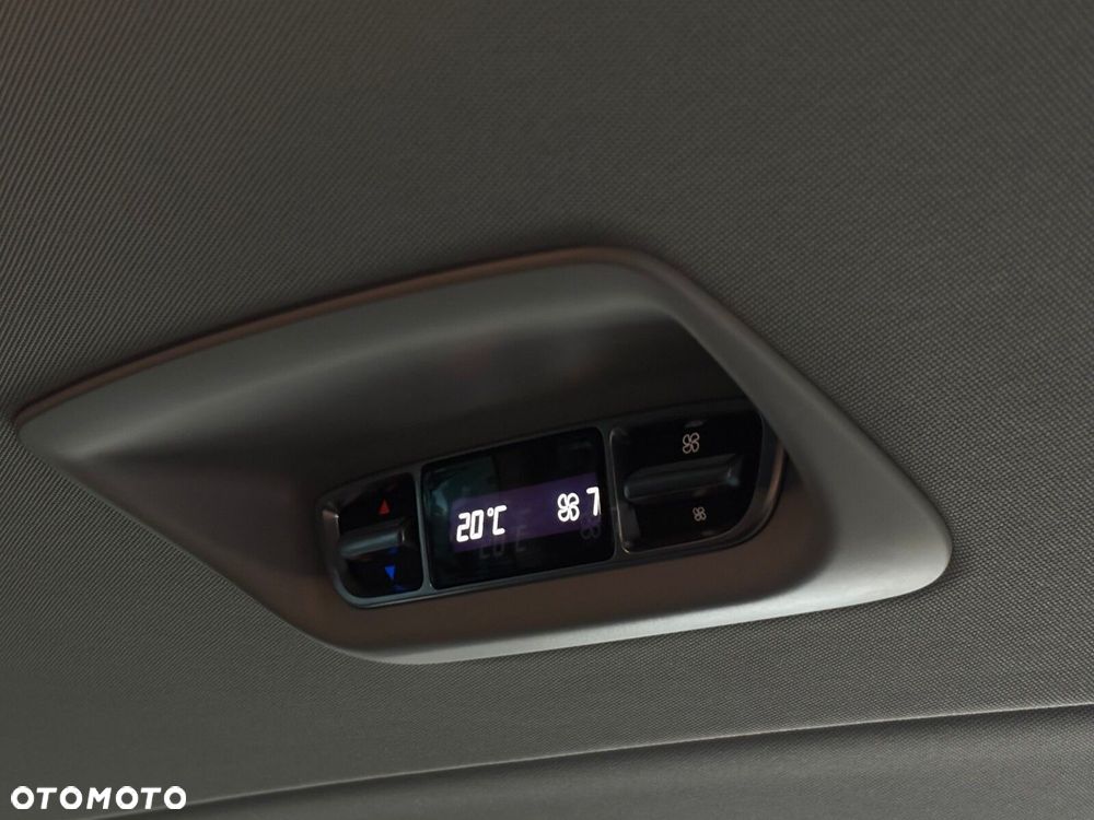 Mercedes-Benz Vito - 28