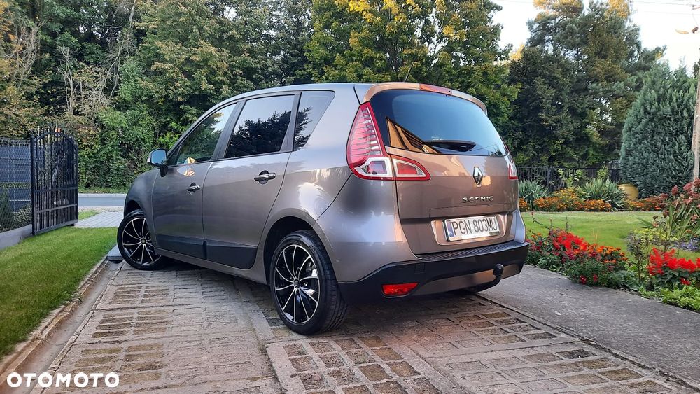 Renault Scenic 1.6 16V TomTom Edition - 16