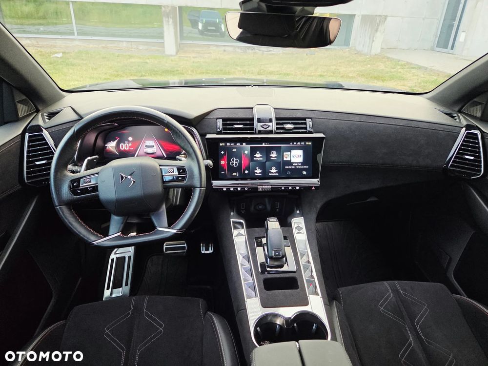 DS Automobiles DS 7 Crossback 1.5 BlueHDi Bastille + - 16
