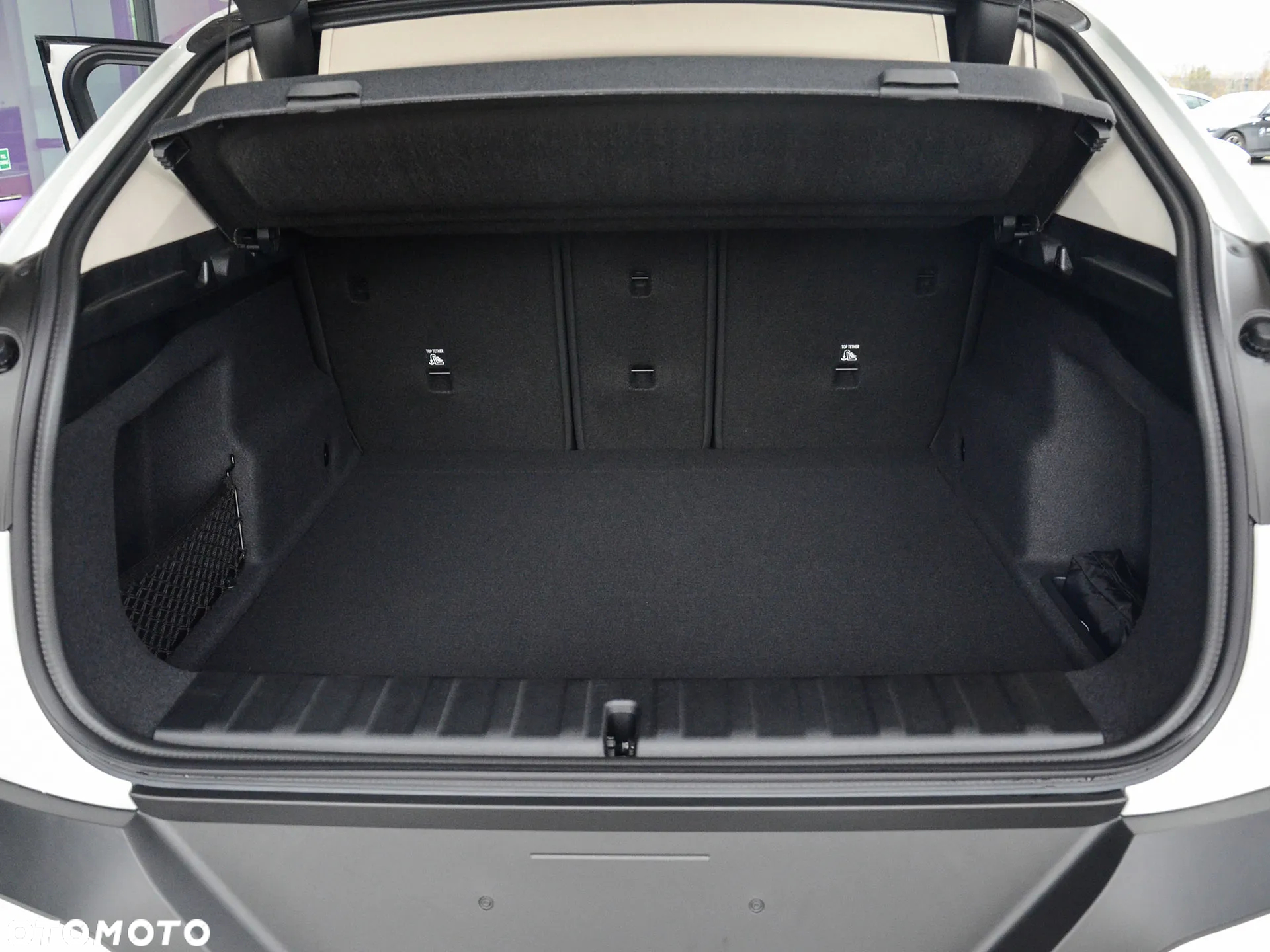 BMW X2 sDrive18d Advantage - 14
