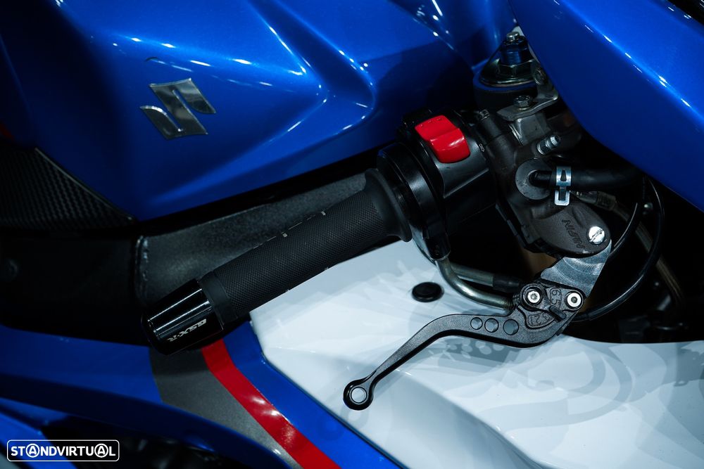 Suzuki GSX-R k8 - 11