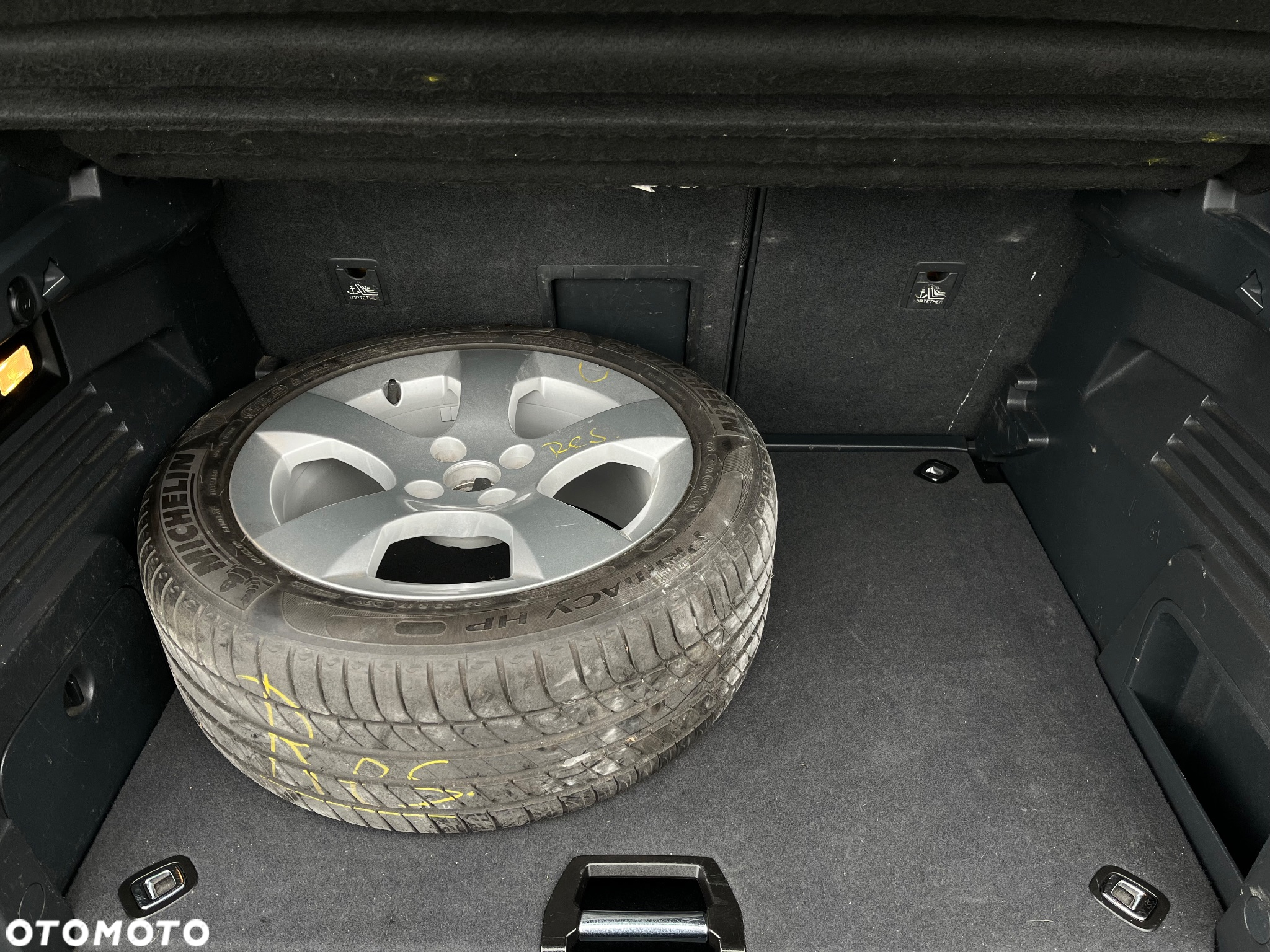 Peugeot 3008 HDi FAP 110 Tendance - 23