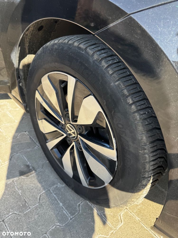 Volkswagen Golf 2.0 TDI SCR DSG Move - 39