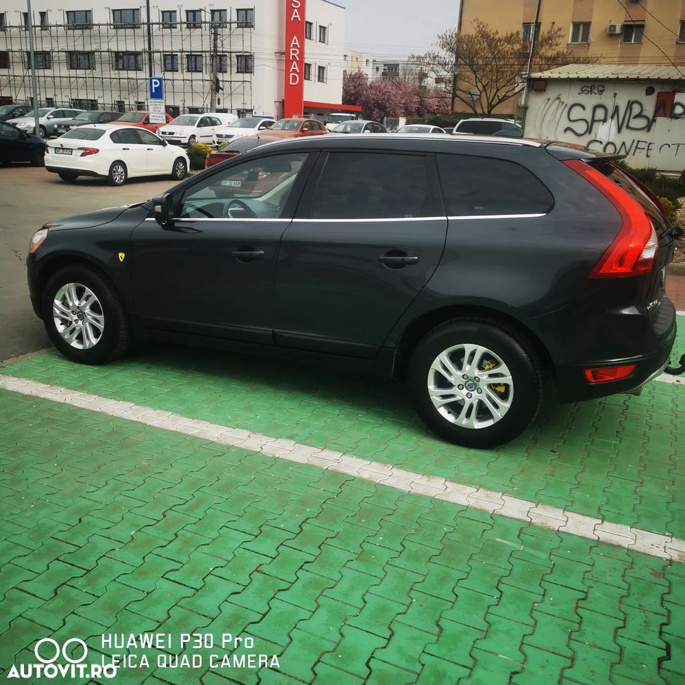 Volvo XC 60 D5 AWD Rdesign - 5