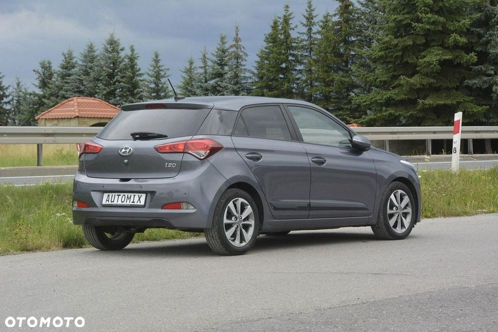 Hyundai i20 - 10