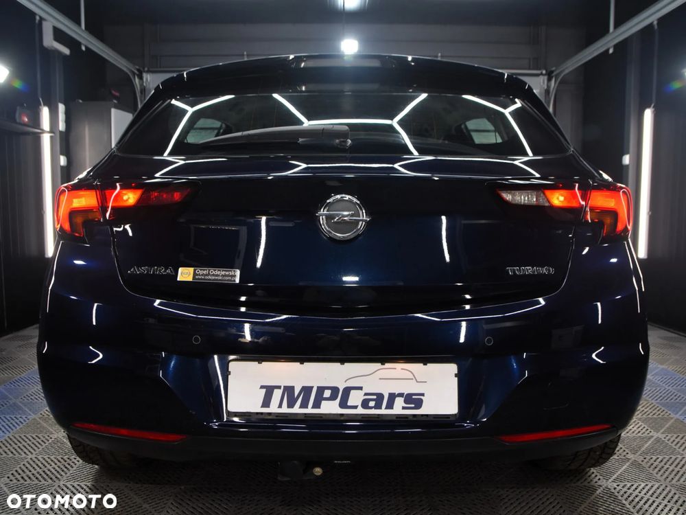 Opel Astra 1.4 T Enjoy - 11