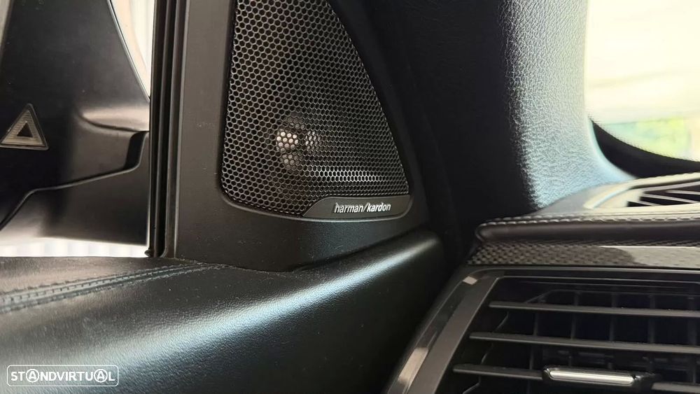 BMW M4 Auto - 30