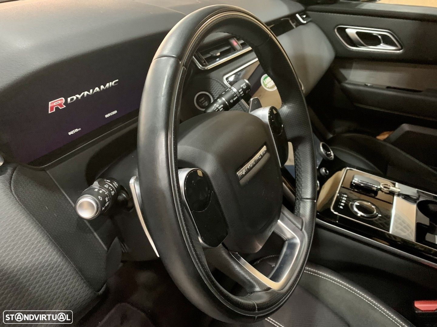 Land Rover Range Rover Velar 2.0 D R-Dynamic S - 19