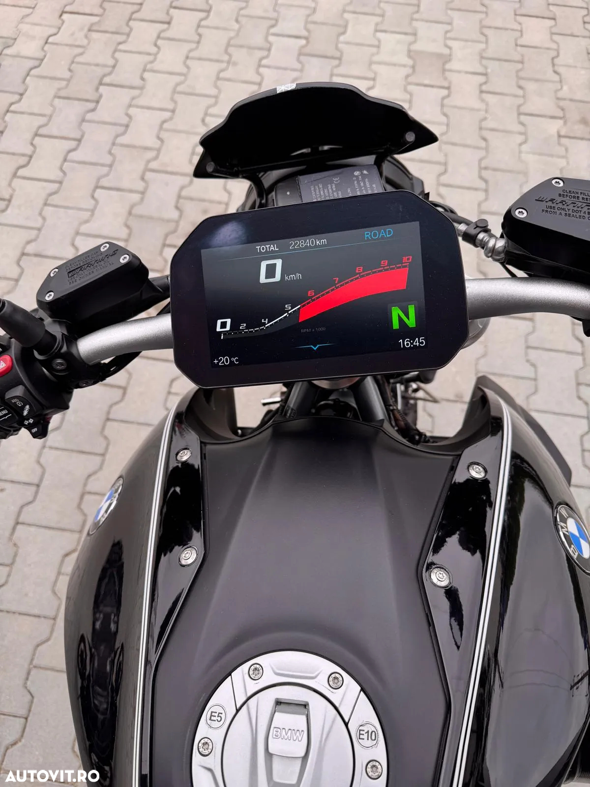BMW R1250R - 6