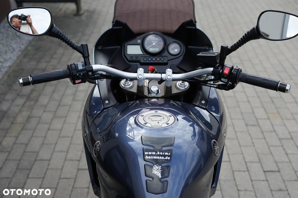 Yamaha TDM - 16