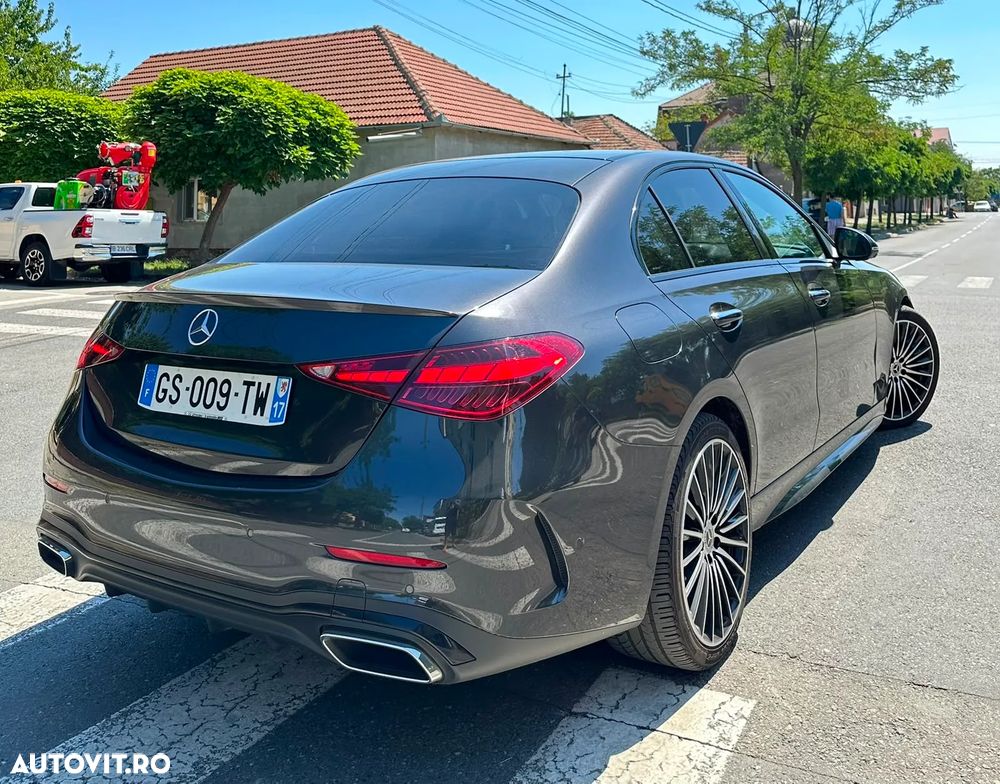Mercedes-Benz C - 3