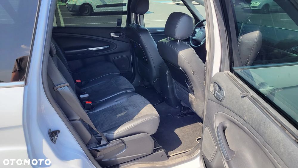 Ford S-Max 2.0 TDCi DPF Titanium MPS6 - 25